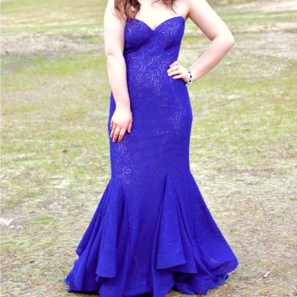Prom/Formal Gown - Picture 1 of 2